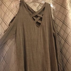 NWT Boutique Brand Criss Cross Tunic